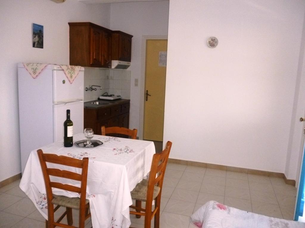 Apartments Jota Marathókampos Rom bilde